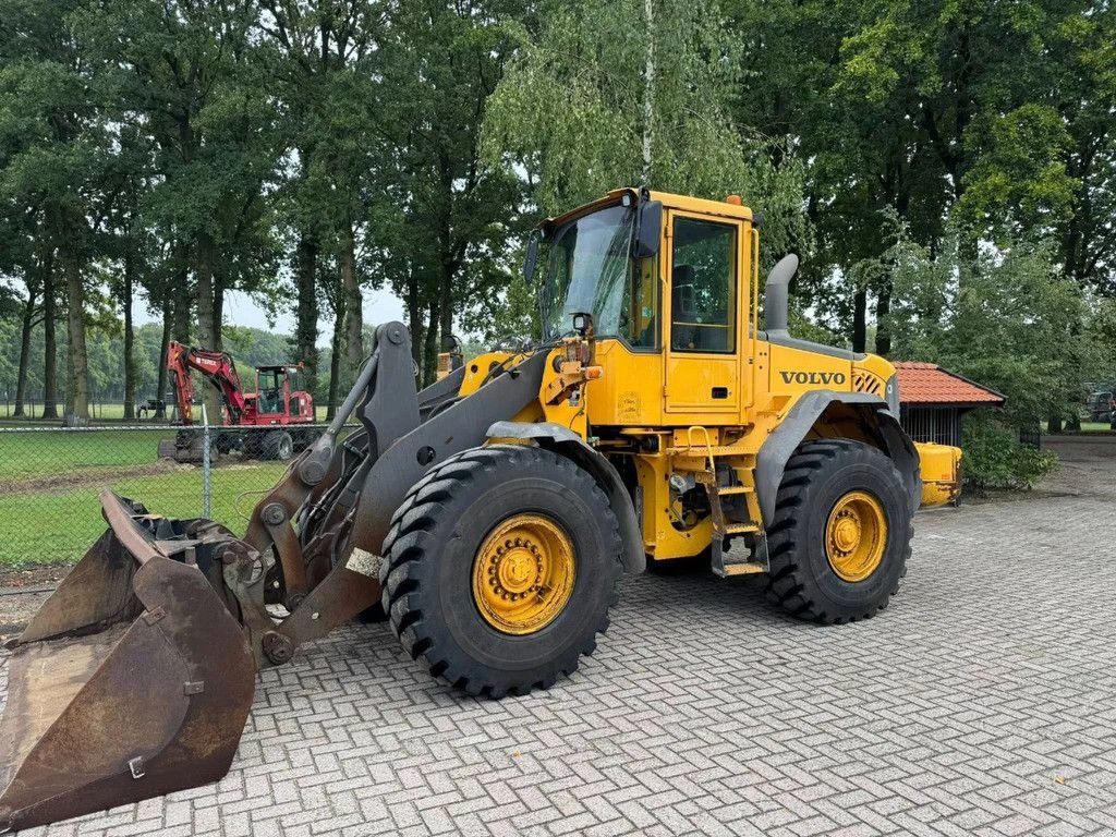Radlader of the type Volvo L90E Loader shovel, Gebrauchtmaschine in Harskamp (Picture 1)