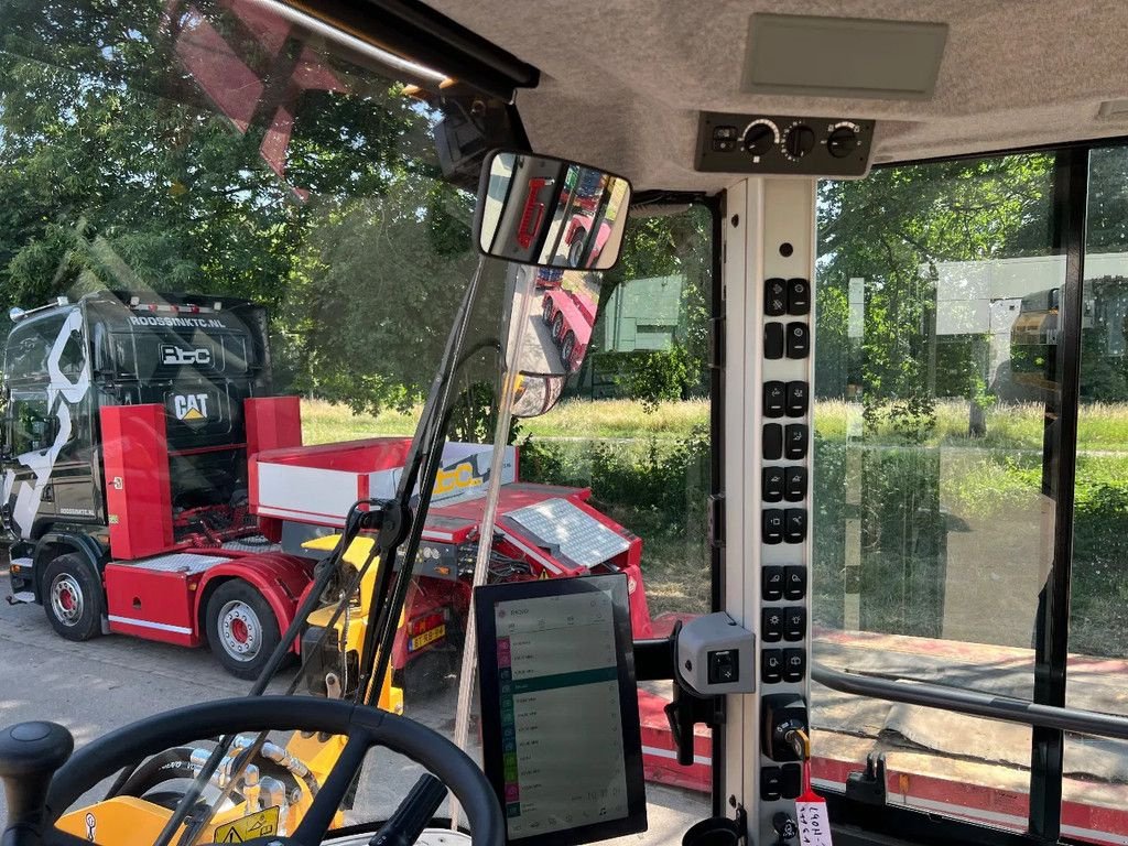 Radlader of the type Volvo L90H Full Option, Gebrauchtmaschine in Doetinchem (Picture 9)