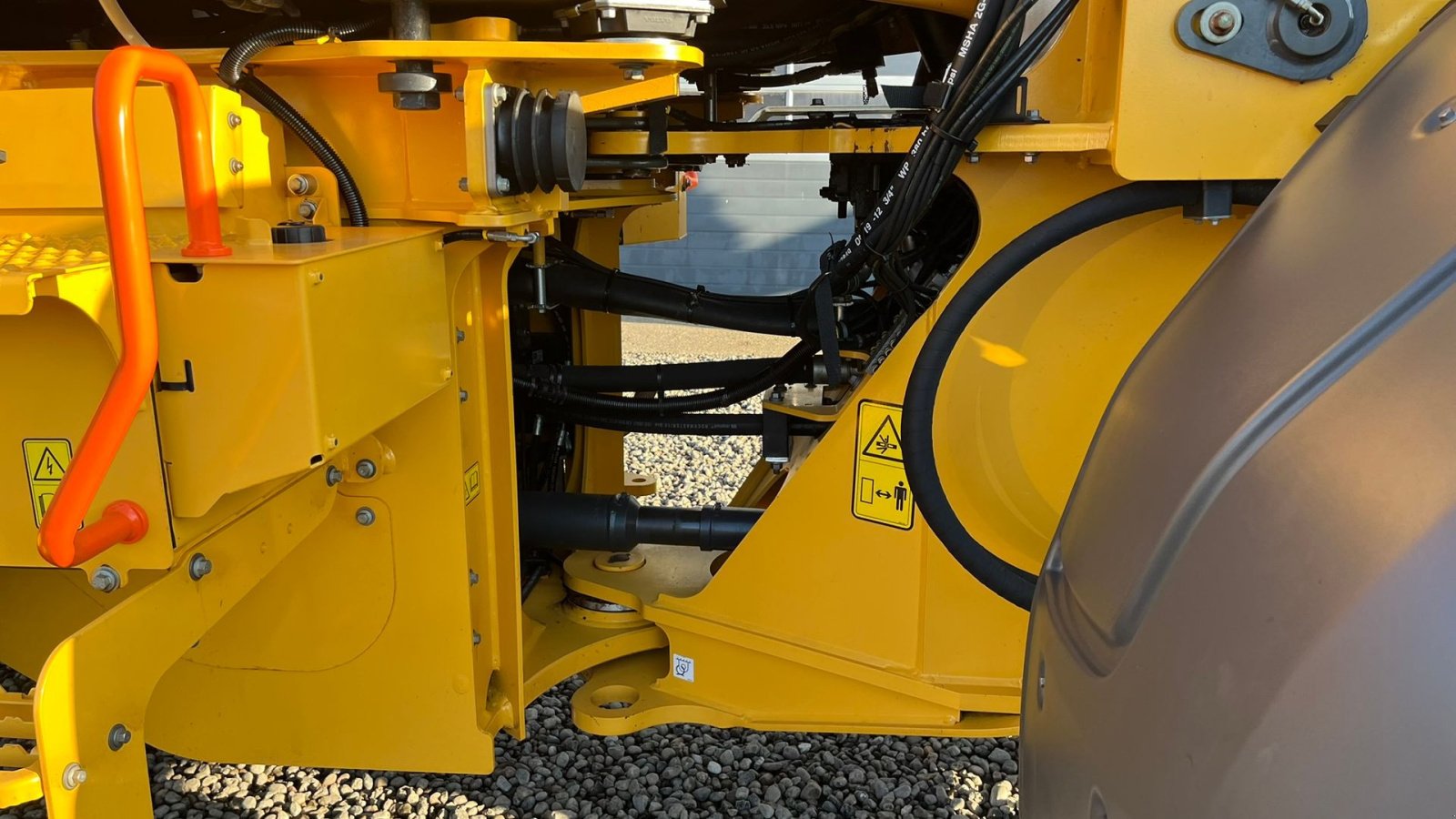 Radlader of the type Volvo L90H H2 AGRICULTURE Dansk-maskine, Co-Pilot, LANG-BOM & med 750mm Michelin MEGA X BIB hjul.  BEMÆRK MED GARANTI FRA VOLVO FREM TIL DEN 23.1.2027, Gebrauchtmaschine in Lintrup (Picture 23)