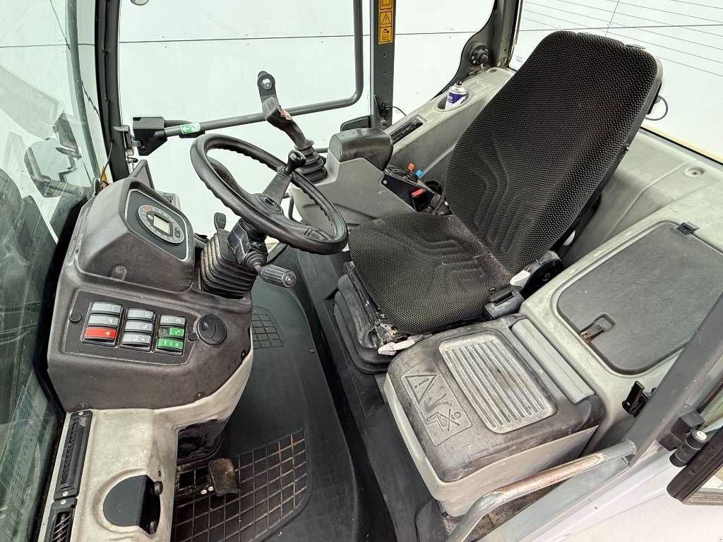 Radlader typu Wacker Neuson Kramer 8095 - 4 Wheel Steering / Bucket + Forks, Gebrauchtmaschine w Veldhoven (Zdjęcie 9)