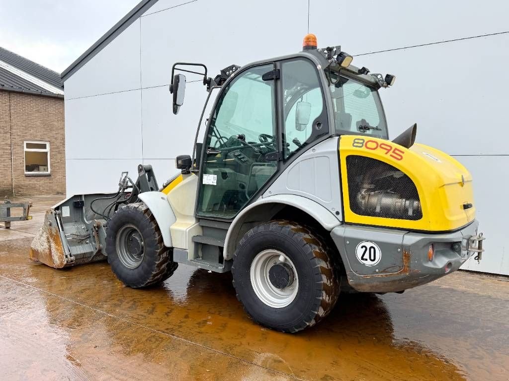 Radlader typu Wacker Neuson Kramer 8095 - 4 Wheel Steering / Bucket + Forks, Gebrauchtmaschine w Veldhoven (Zdjęcie 4)