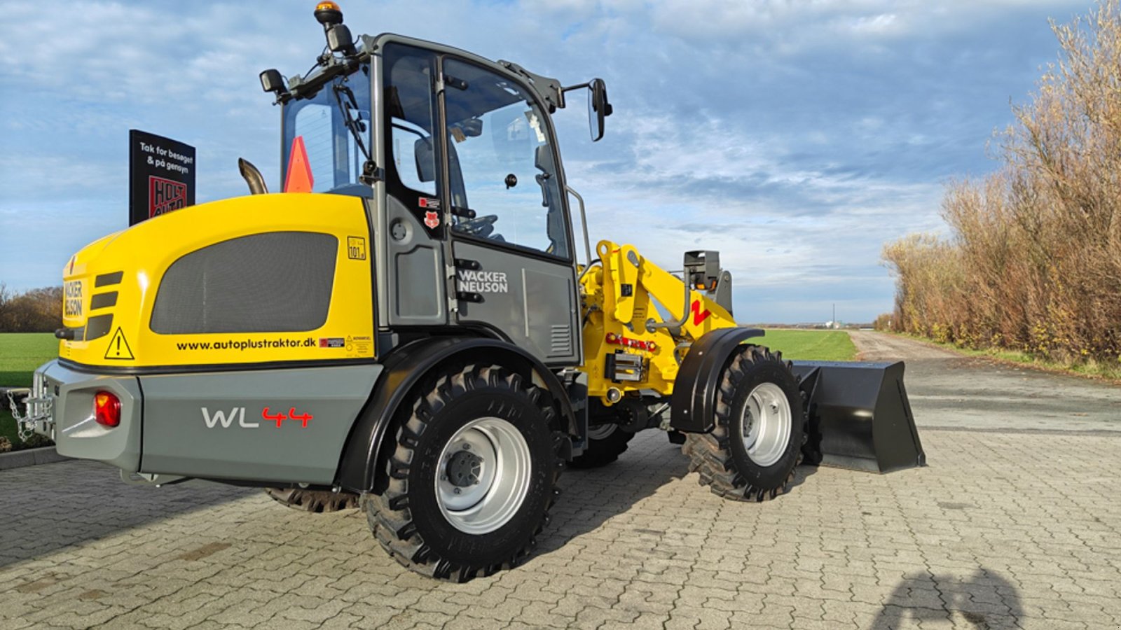 Radlader du type Wacker Neuson WL 44, Gebrauchtmaschine en Vrå (Photo 3)