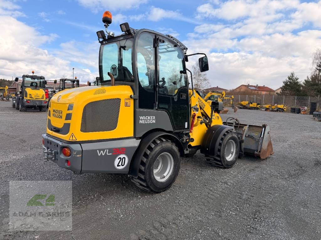 Radlader du type Wacker Neuson WL32, Gebrauchtmaschine en Neudrossenfeld (Photo 7)