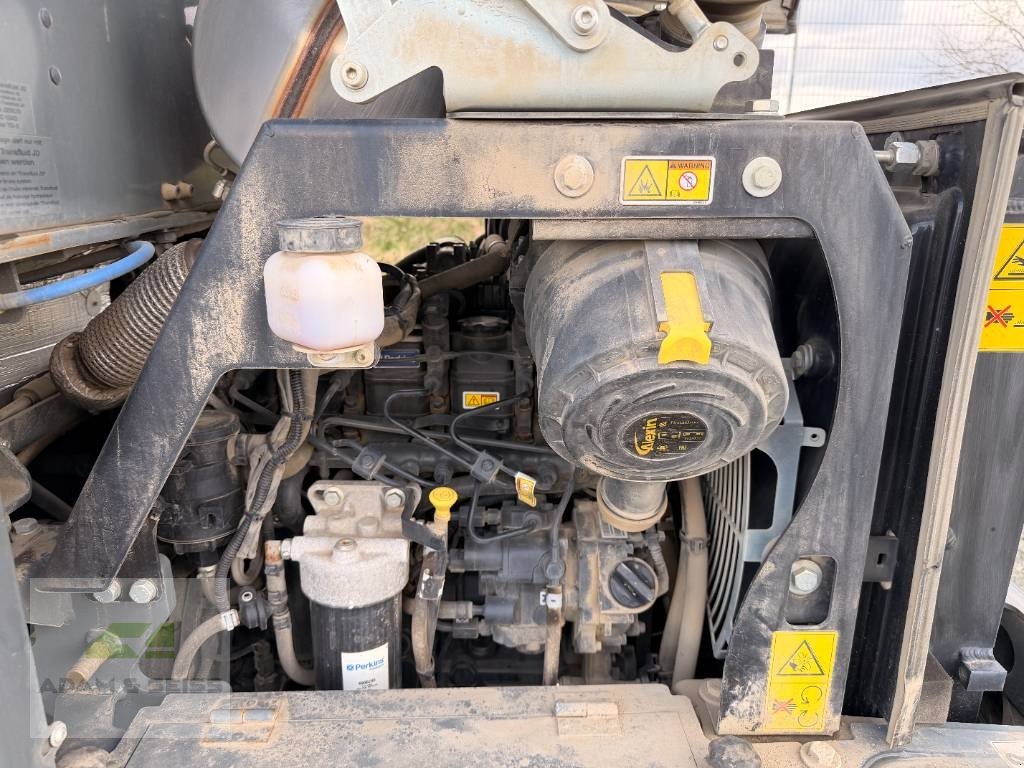 Radlader du type Wacker Neuson WL32, Gebrauchtmaschine en Neudrossenfeld (Photo 18)