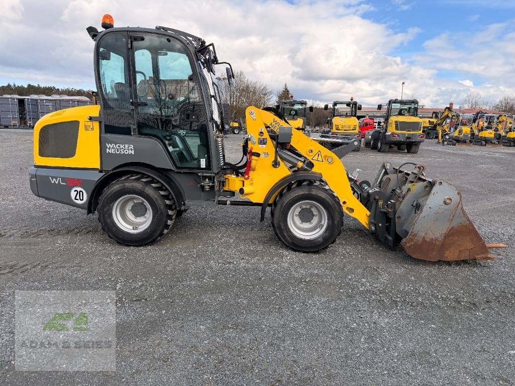 Radlader du type Wacker Neuson WL32, Gebrauchtmaschine en Neudrossenfeld (Photo 5)