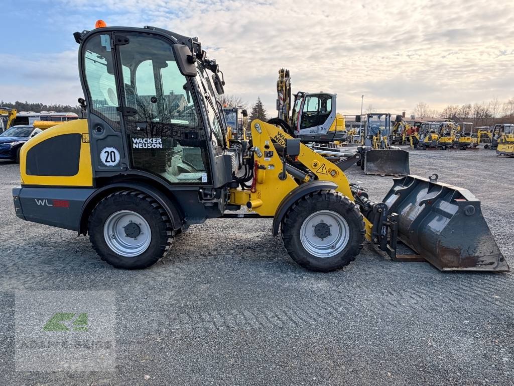 Radlader des Typs Wacker Neuson WL38, Gebrauchtmaschine in Neudrossenfeld (Bild 5)