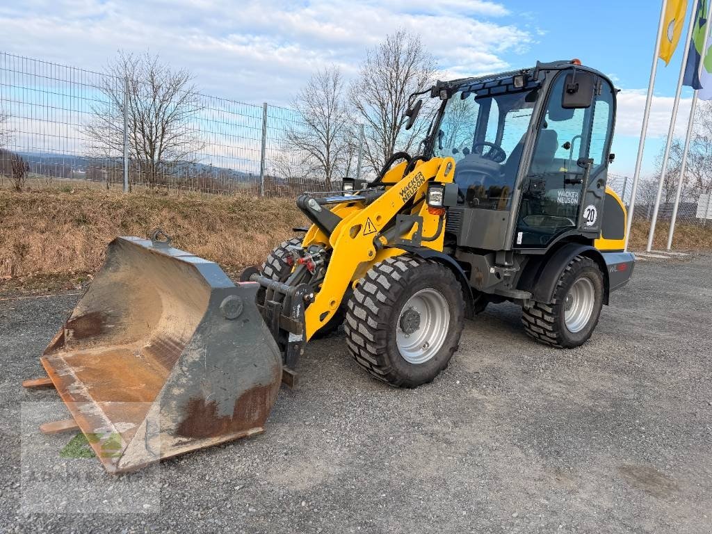 Radlader des Typs Wacker Neuson WL38, Gebrauchtmaschine in Neudrossenfeld (Bild 2)