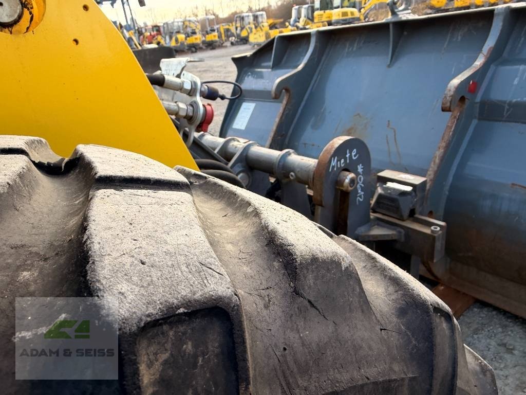 Radlader des Typs Wacker Neuson WL38, Gebrauchtmaschine in Neudrossenfeld (Bild 15)