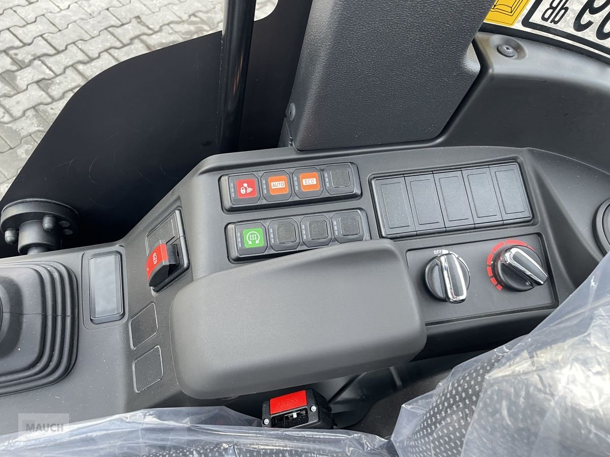 Radlader del tipo Weidemann  1390 mit niedrigem Vorderwagen, Neumaschine In Burgkirchen (Immagine 16)