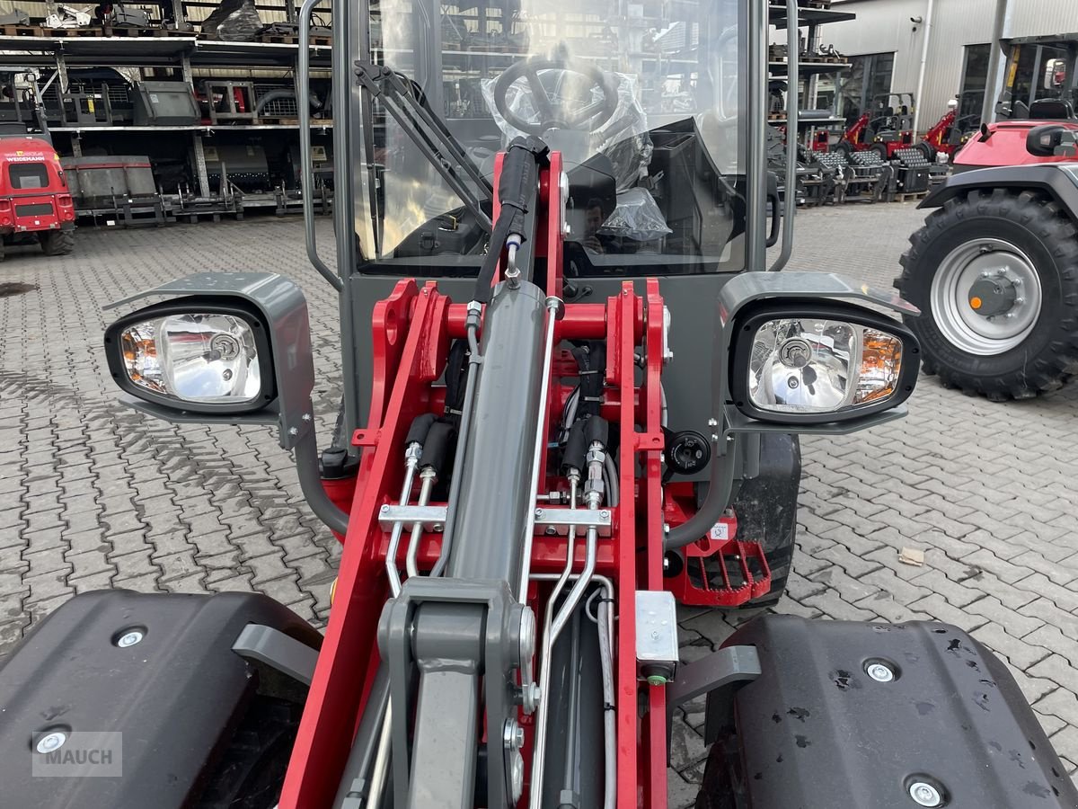 Radlader del tipo Weidemann  1390 mit niedrigem Vorderwagen, Neumaschine In Burgkirchen (Immagine 23)