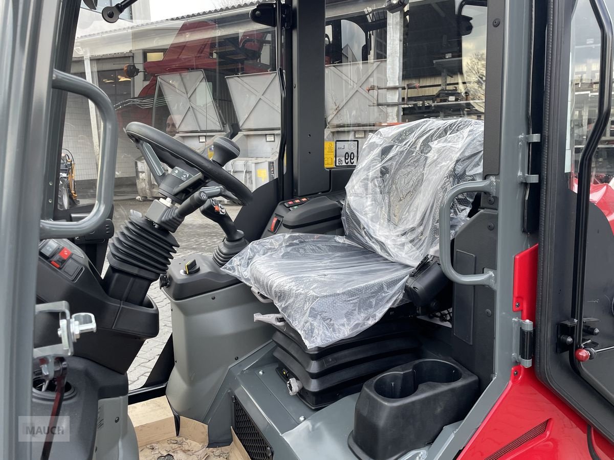 Radlader del tipo Weidemann  1390 mit niedrigem Vorderwagen, Neumaschine In Burgkirchen (Immagine 17)