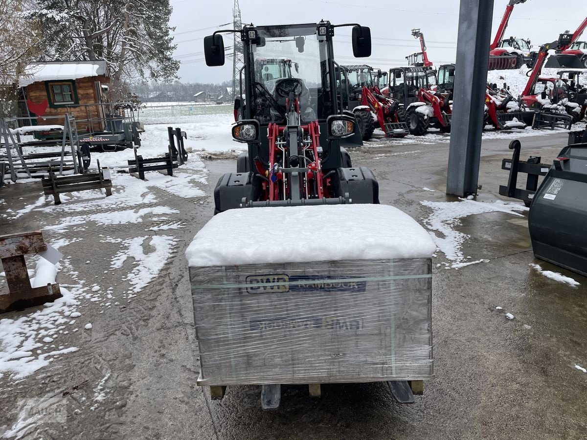 Radlader del tipo Weidemann  1390 mit niedrigem Vorderwagen, Neumaschine In Burgkirchen (Immagine 28)