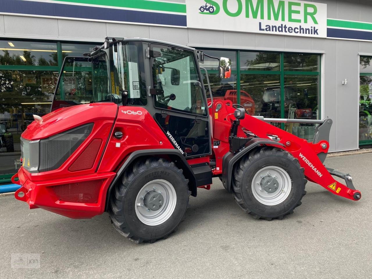 Radlader of the type Weidemann  4060, Neumaschine in Eslohe–Bremke (Picture 1)