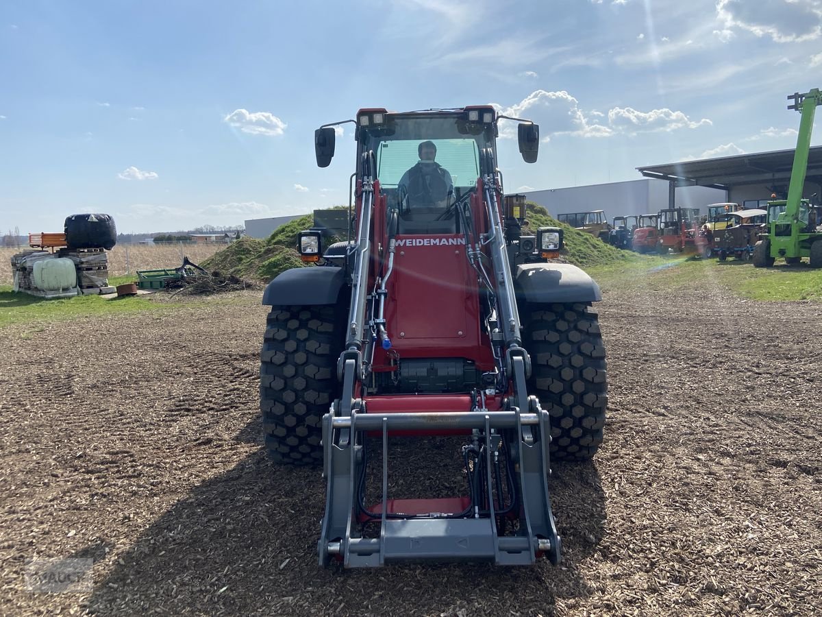 Radlader des Typs Weidemann  9080 Radlader, Neumaschine in Burgkirchen (Bild 11)