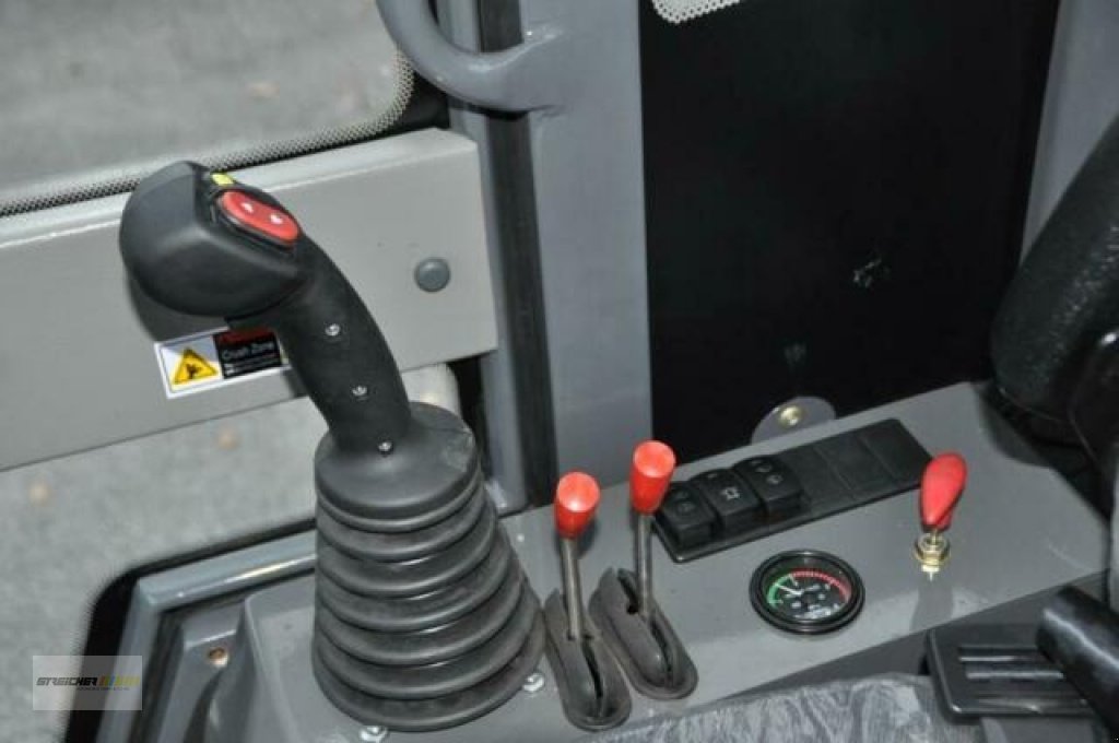 Radlader of the type WEMATIK 811, Neumaschine in Lalling (Picture 11)