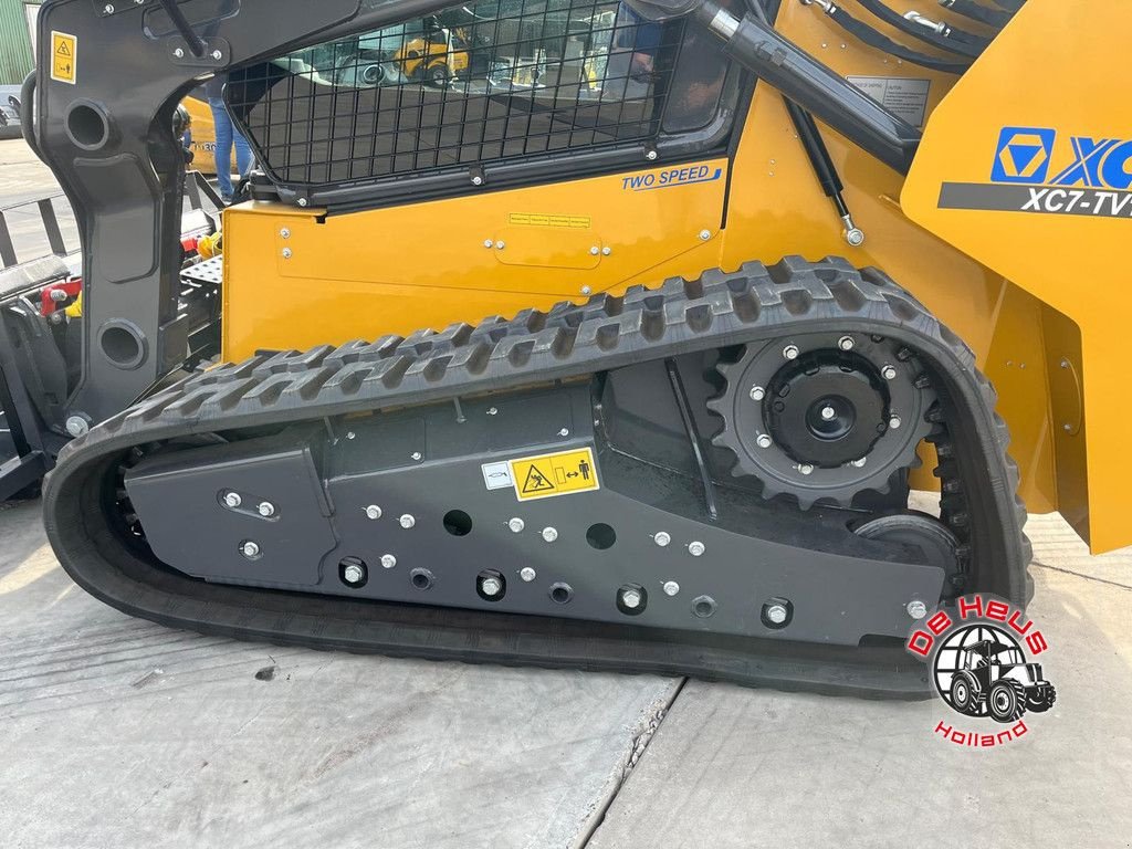 Radlader of the type XCMG XC7-TV12, Neumaschine in MIJNSHEERENLAND (Picture 11)