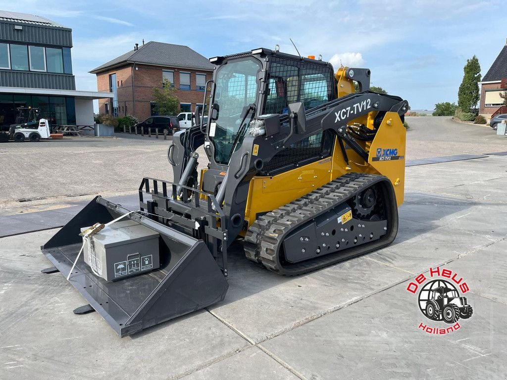 Radlader of the type XCMG XC7-TV12, Neumaschine in MIJNSHEERENLAND (Picture 5)