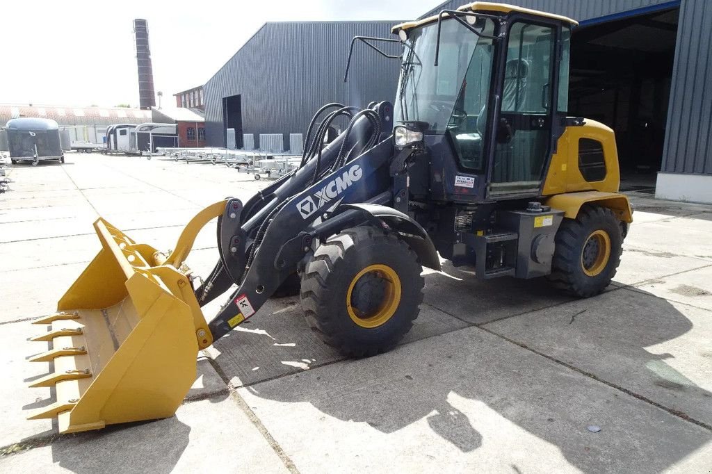 Radlader tip XCMG XC916E, Gebrauchtmaschine in Losdorp (Poză 3)