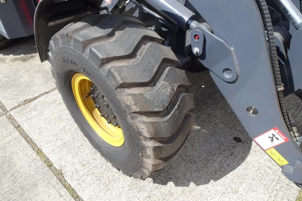 Radlader tip XCMG XC916E, Gebrauchtmaschine in Losdorp (Poză 7)