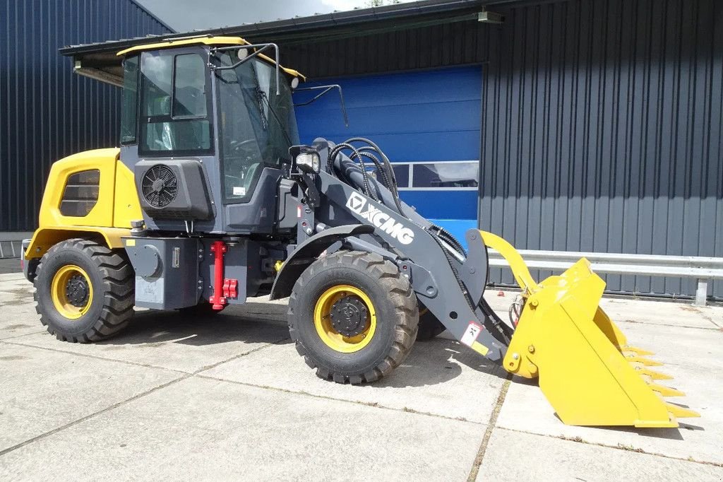 Radlader tip XCMG XC916E, Gebrauchtmaschine in Losdorp (Poză 1)
