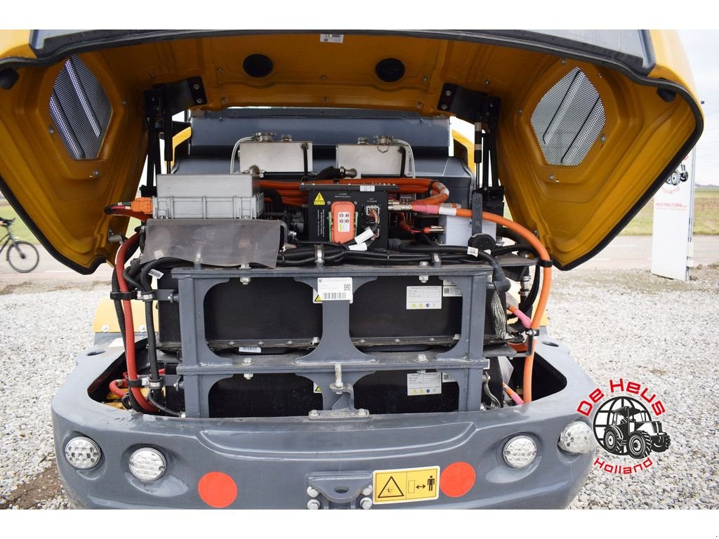 Radlader of the type XCMG XC918EV - Electric, Neumaschine in MIJNSHEERENLAND (Picture 7)