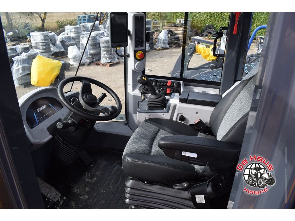 Radlader of the type XCMG XC975EV, Neumaschine in MIJNSHEERENLAND (Picture 3)