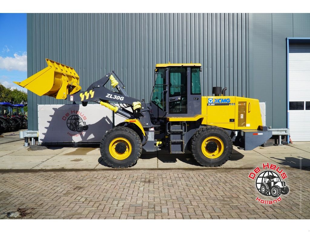 Radlader of the type XCMG ZL30G, Neumaschine in MIJNSHEERENLAND (Picture 2)