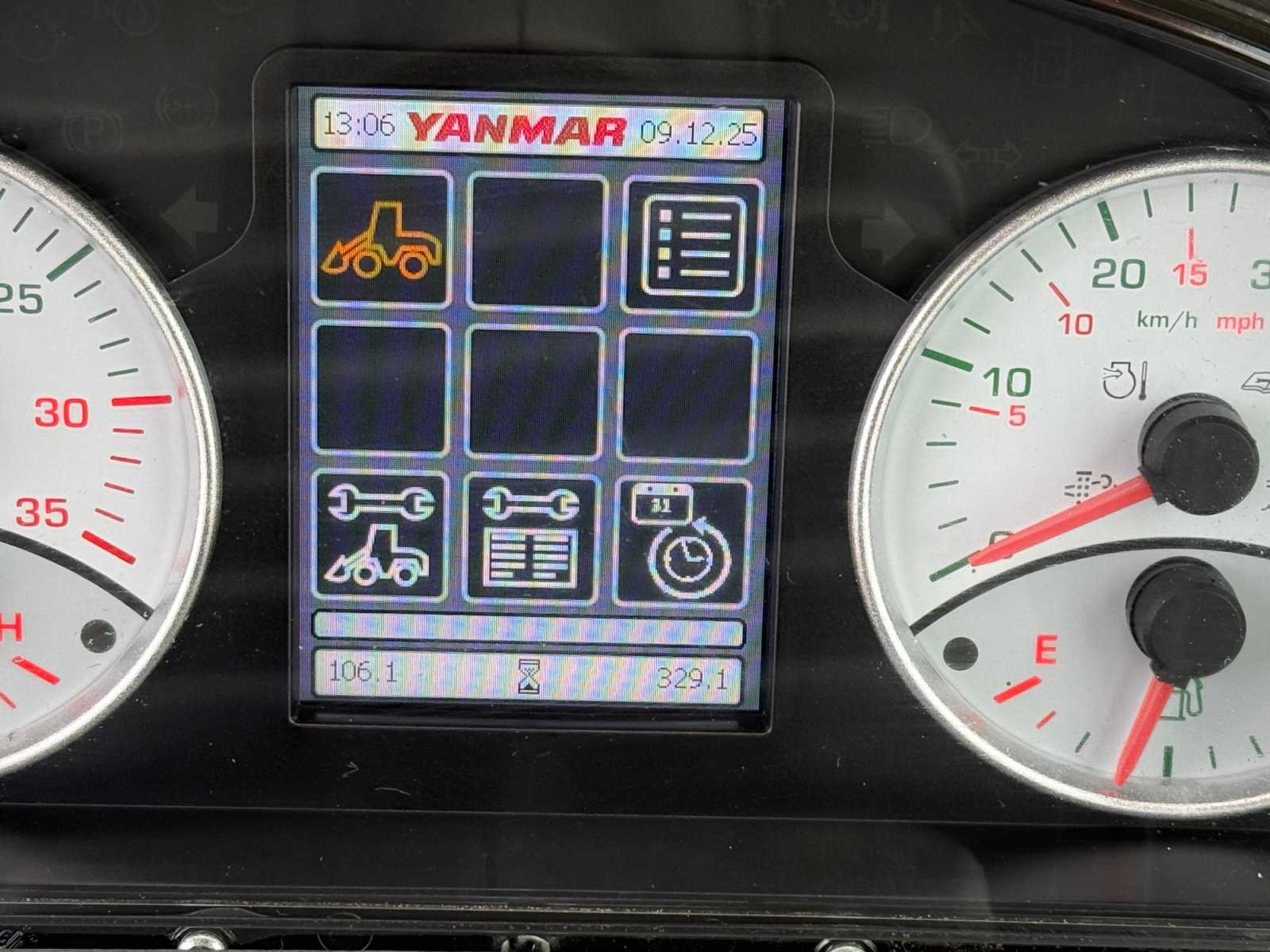 Radlader des Typs Yanmar V 80 nur 330h, Gebrauchtmaschine in Neureichenau (Bild 14)