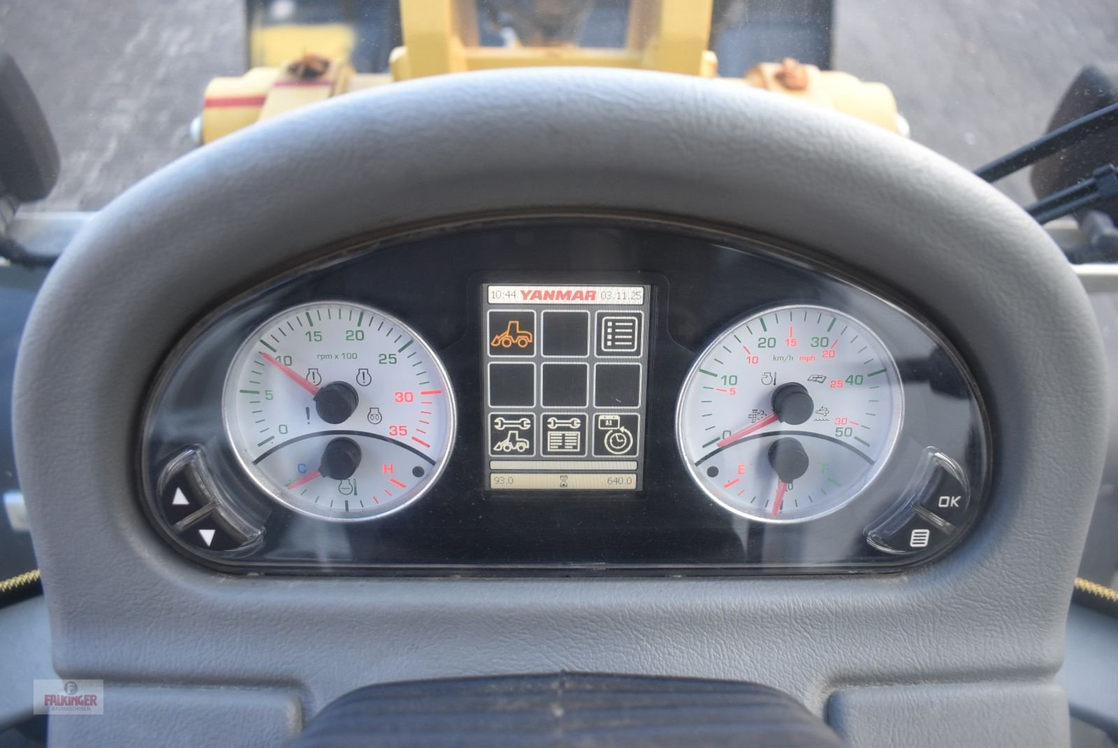 Radlader του τύπου Yanmar V100 mit Straßenzulassung, Gebrauchtmaschine σε Putzleinsdorf (Φωτογραφία 8)