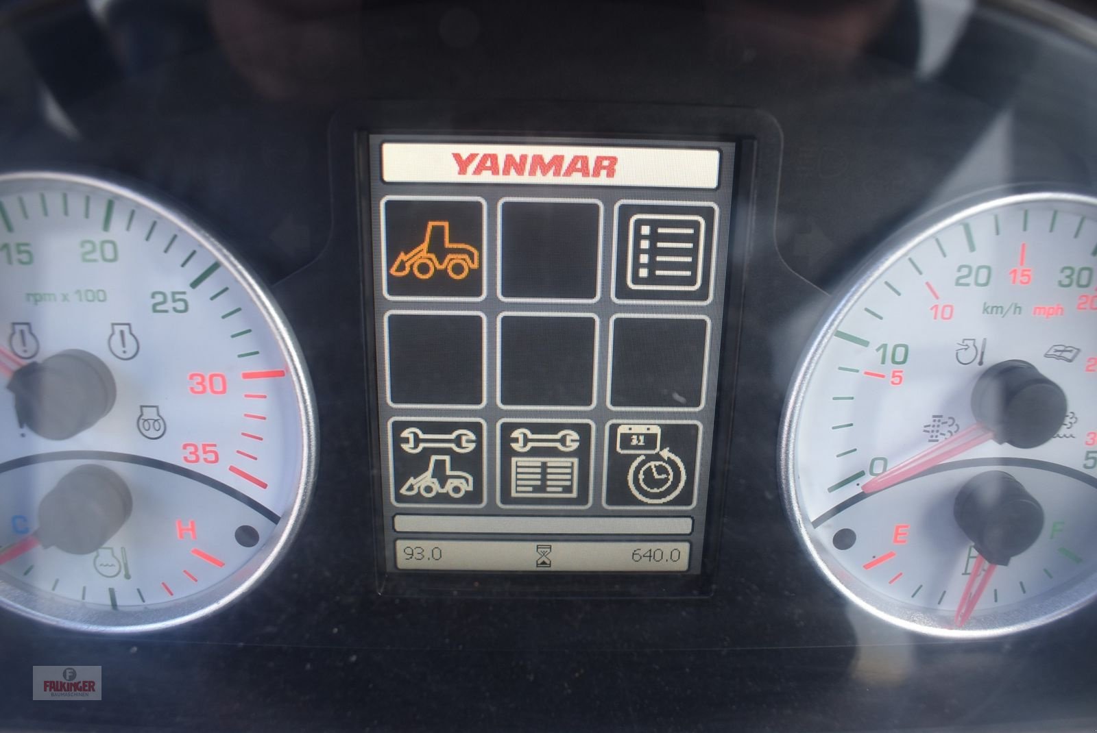 Radlader типа Yanmar V100 mit Straßenzulassung, Gebrauchtmaschine в Putzleinsdorf (Фотография 12)