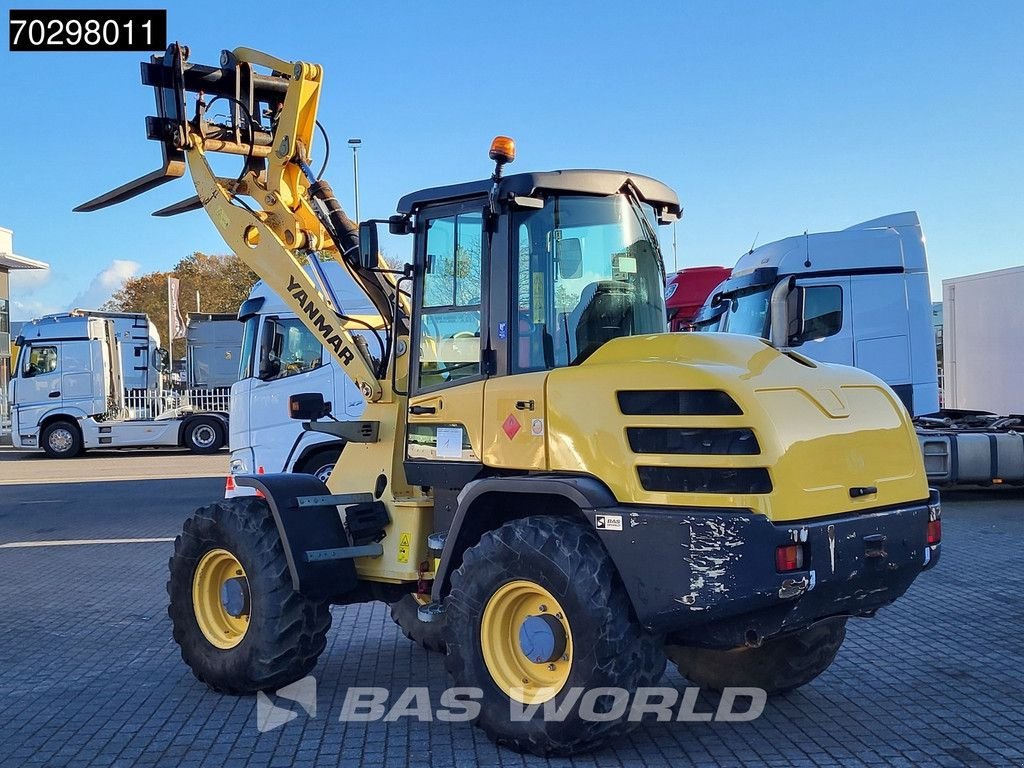 Radlader tip Yanmar V120 Bucket + Forks, Gebrauchtmaschine in Veghel (Poză 7)