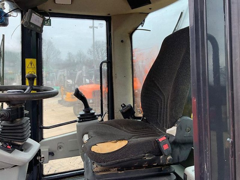 Radlader tip Yanmar V120, Gebrauchtmaschine in Kaunas (Poză 8)