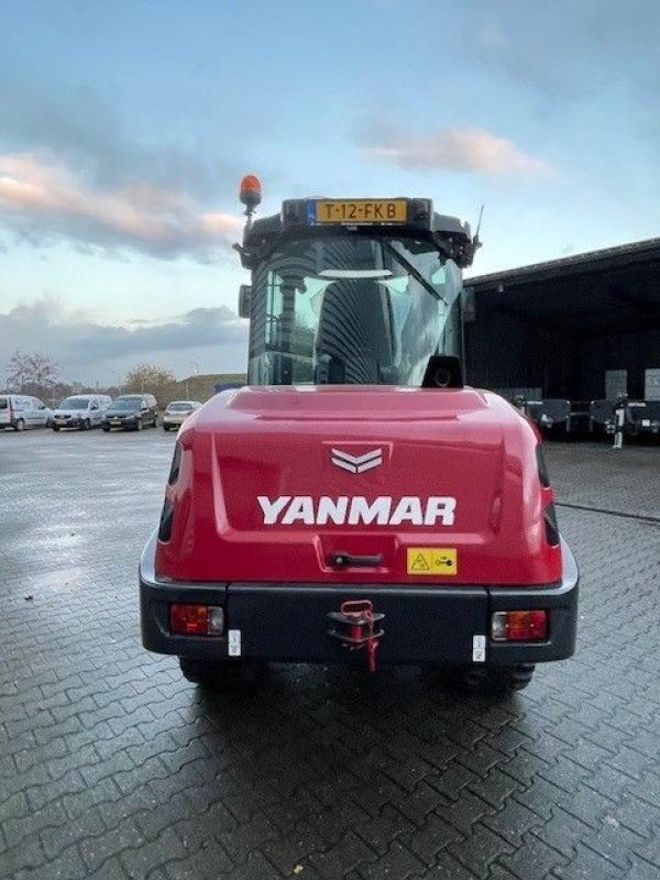 Radlader des Typs Yanmar V80-5 shovel, Neumaschine in Roermond (Bild 8)