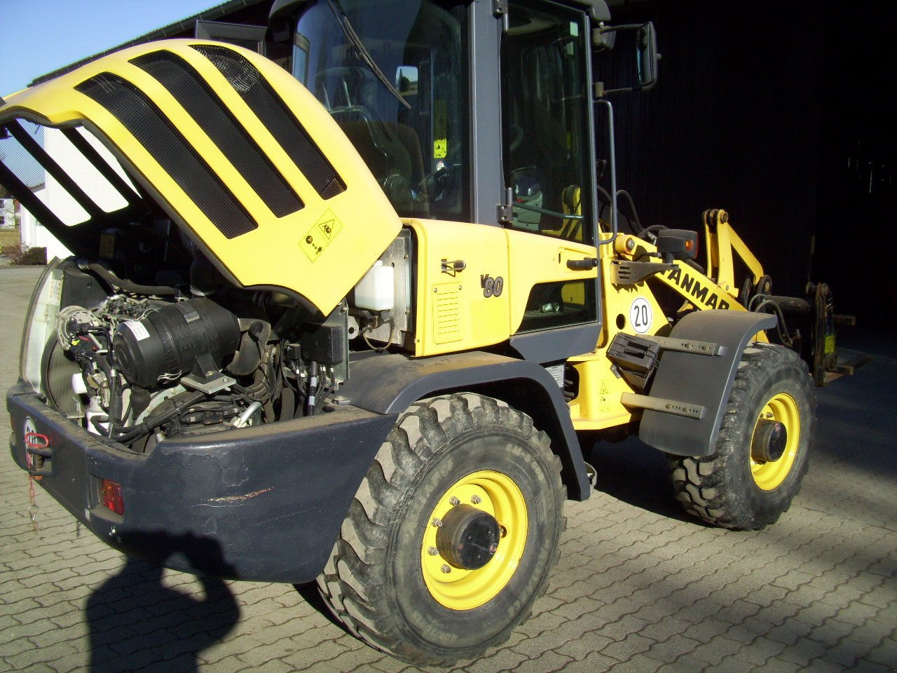 Radlader typu Yanmar V80, Gebrauchtmaschine v Zorneding (Obrázek 5)