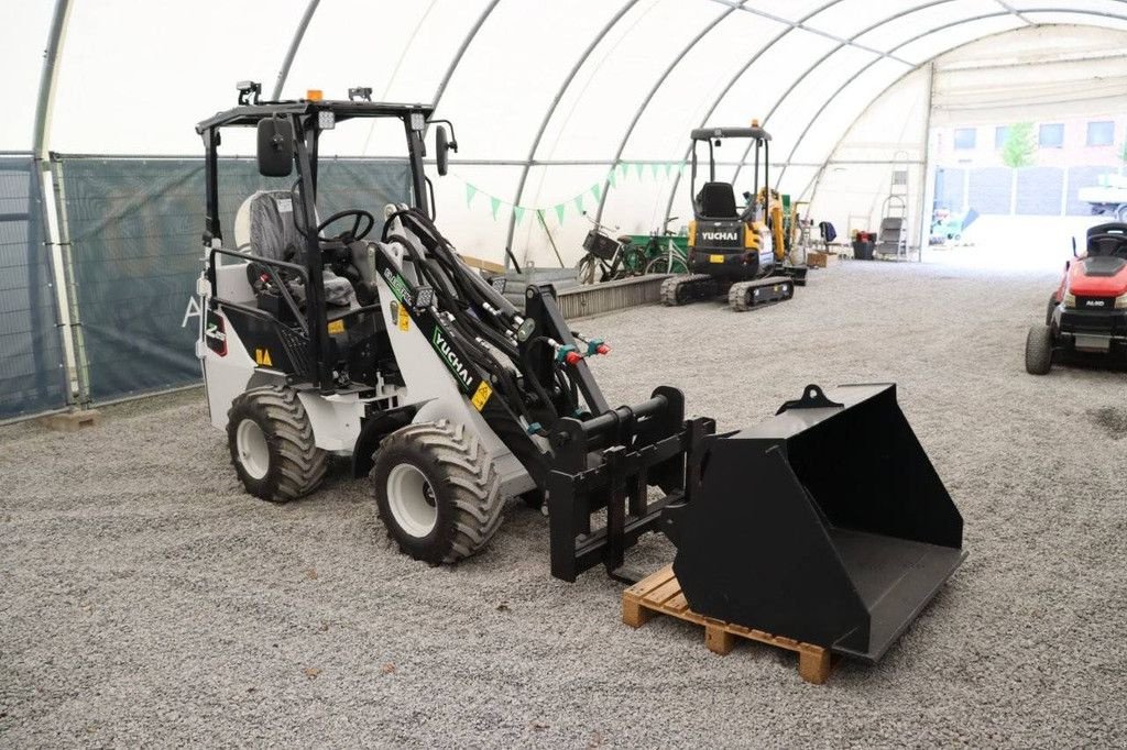 Radlader za tip Yuchai Z25, Neumaschine u Antwerpen (Slika 8)