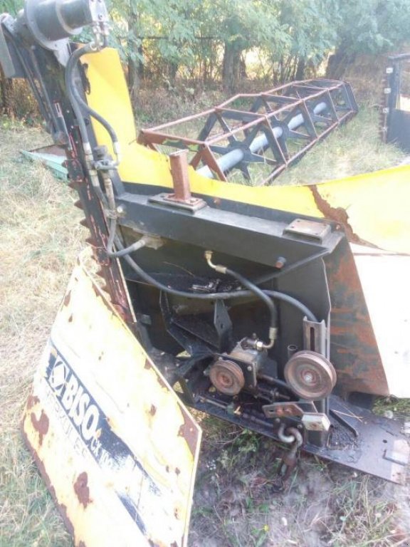 Rapsschneidwerk typu Biso CX 100, Gebrauchtmaschine v Козелець (Obrázek 3)