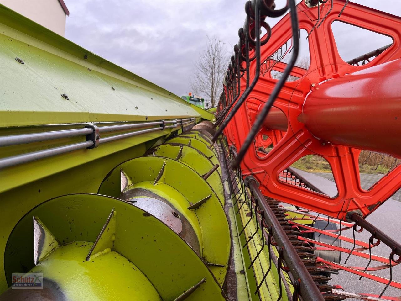 Rapsschneidwerk of the type CLAAS Schneidwerk Vario V900 mit Wagen, Rapsausrüstung, Gebrauchtmaschine in Schierling (Picture 8)