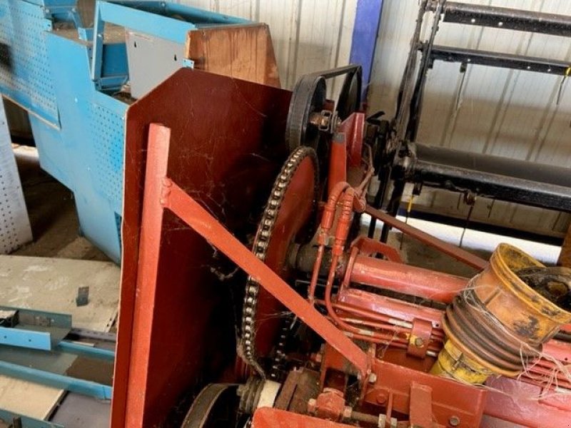 Rapsschneidwerk des Typs Fiat 4.50, Gebrauchtmaschine in Montauban (Bild 4)