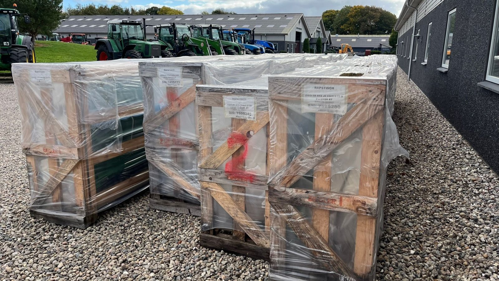 Rapsschneidwerk des Typs Ziegler Raps fortssats, Raps bord ,rapeseed harvesting equipment,  Rapstrennern 9000mm bord til Claas C900, Gebrauchtmaschine in Lintrup (Bild 15)