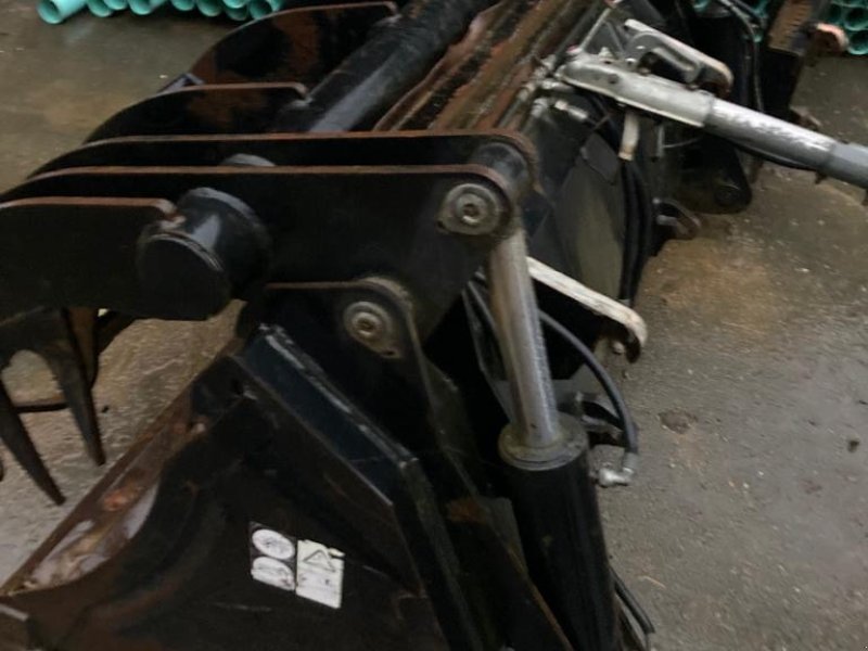 Rapstrennbalken del tipo Alö POWERGRAB, Gebrauchtmaschine en CINTHEAUX