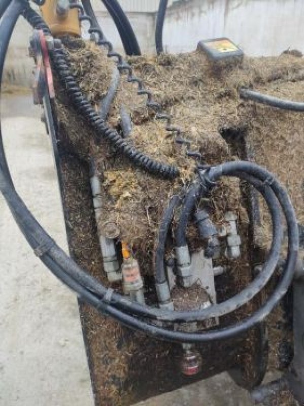 Rapstrennbalken tip Emily GODET BALAI, Gebrauchtmaschine in Belleville sur Meuse (Poză 2)