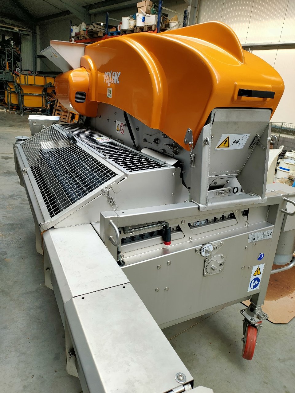 Rapstrennbalken des Typs Pellenc Winery M, Gebrauchtmaschine in CREZANCY EN SANCERRE (Bild 1)