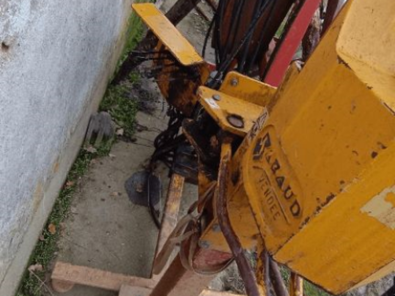 Rapstrennbalken des Typs Rabaud Turbfrap 200, Gebrauchtmaschine in COGNAC LA FORET (Bild 1)