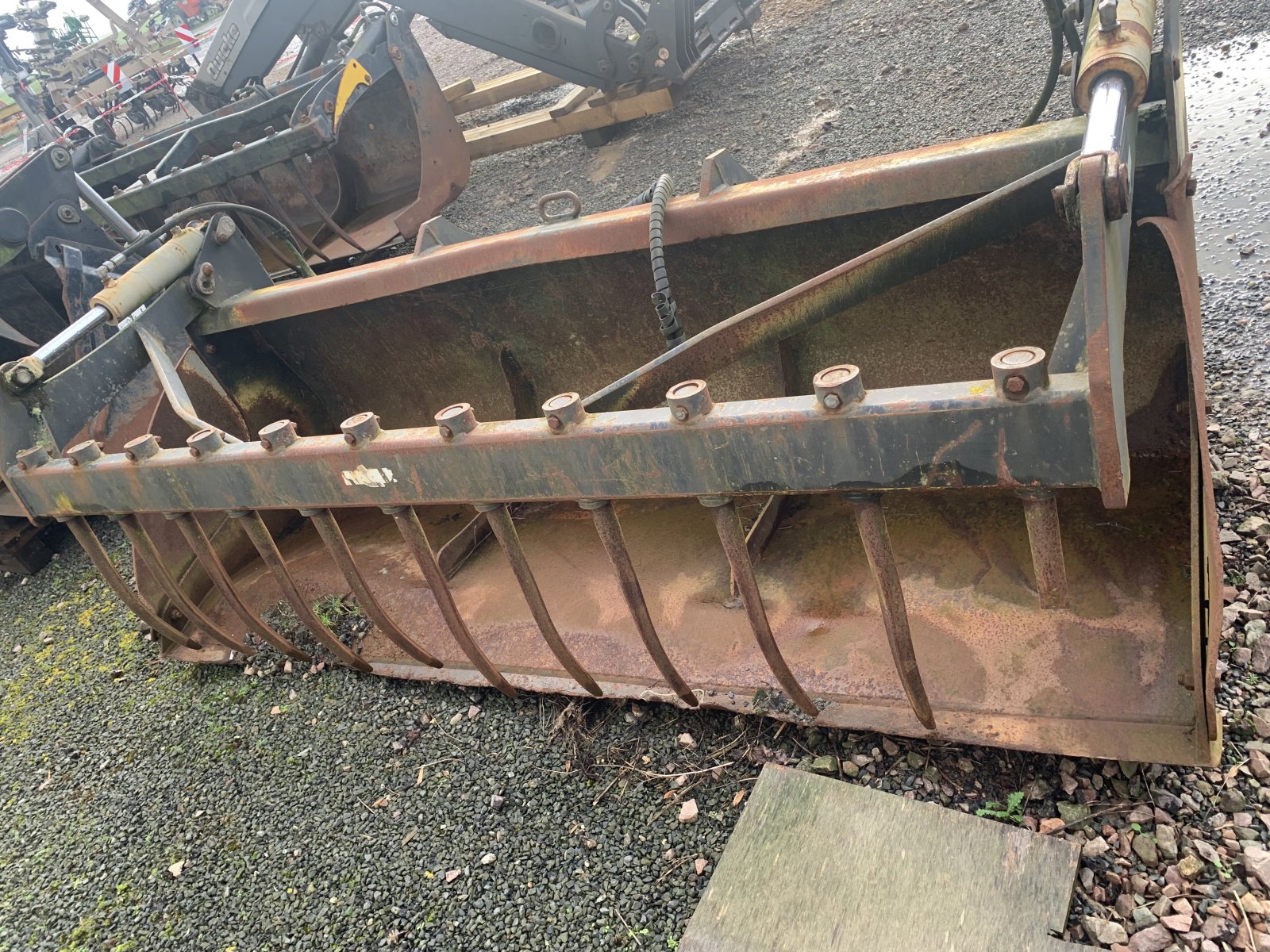 Rapstrennbalken a típus Sonstige BENNE A GRAPIN, Gebrauchtmaschine ekkor: CINTHEAUX (Kép 3)