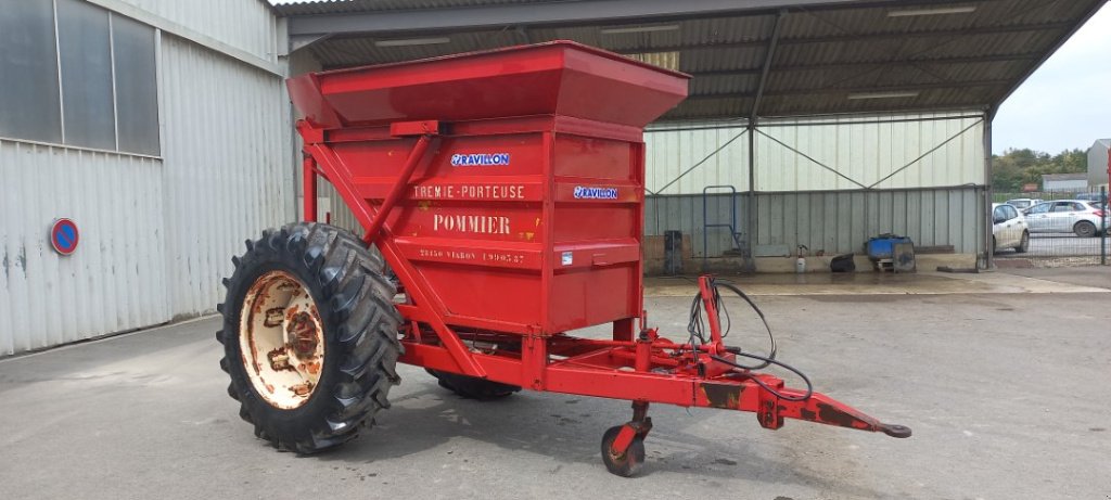 Rapstrennbalken του τύπου Sonstige Benne basculante, Gebrauchtmaschine σε VERT TOULON (Φωτογραφία 1)