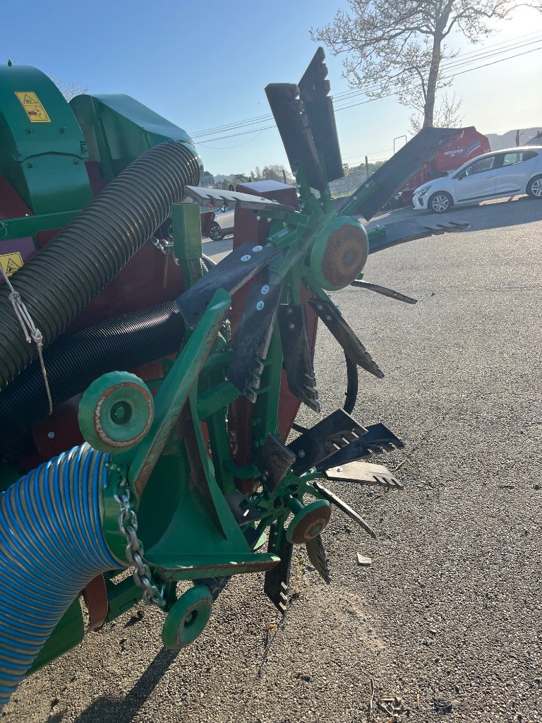 Rapstrennbalken typu Sonstige RAMASSEUR LATERALE HYDRAULIQUE, Gebrauchtmaschine v VERNOUX EN VIVARAIS (Obrázek 2)