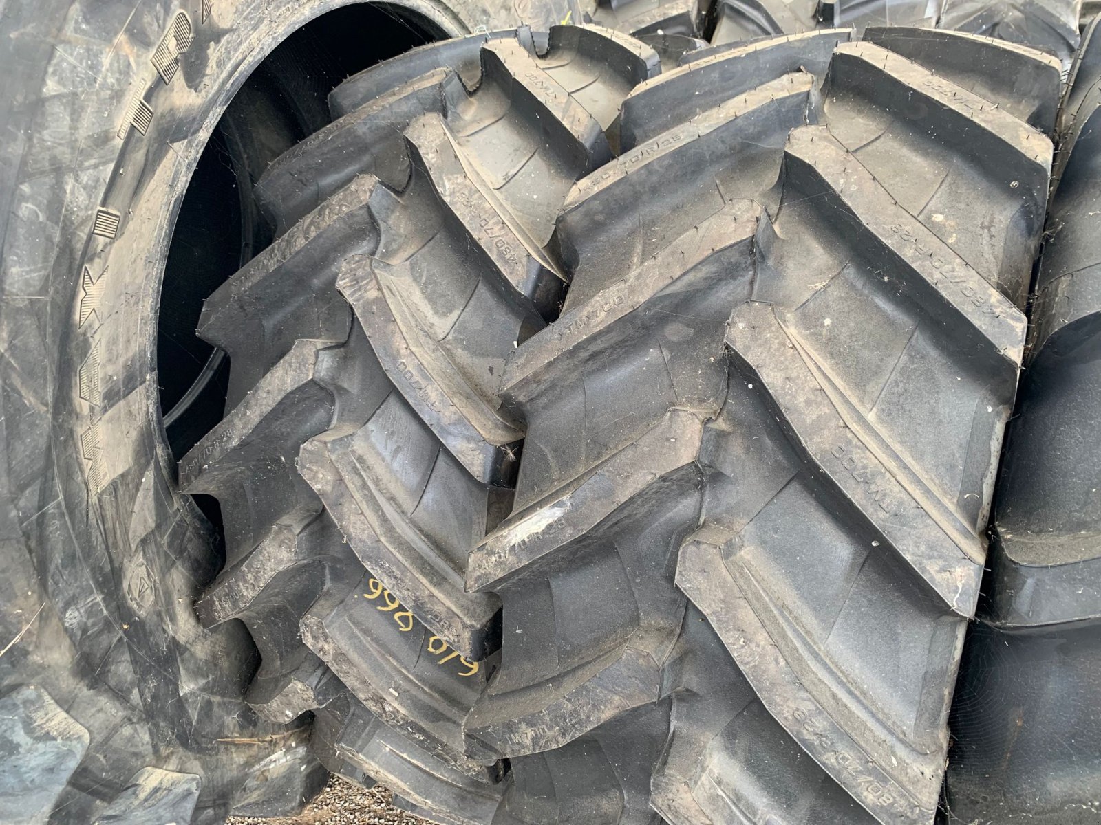 Rapstrennbalken του τύπου Trelleborg PNEUS, Gebrauchtmaschine σε CINTHEAUX (Φωτογραφία 3)