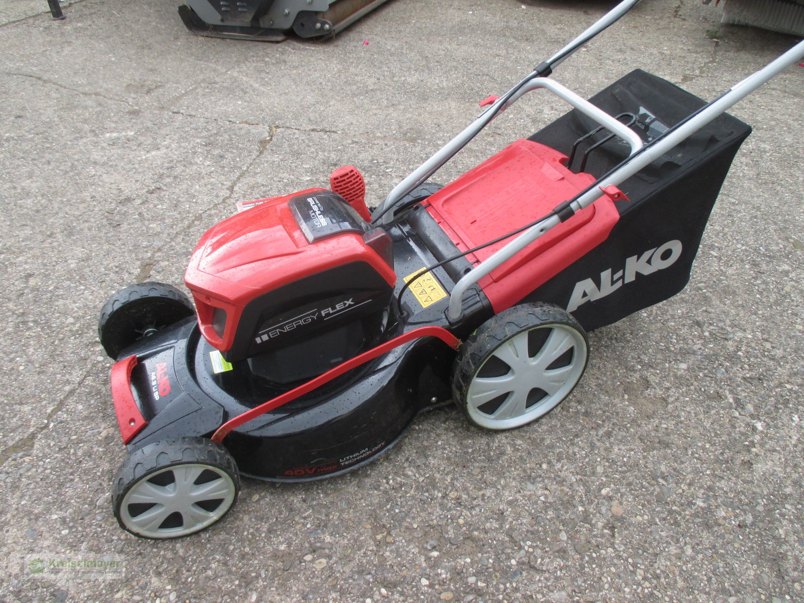 Rasenmäher typu Alko 46.9 Li SP Akku mit Antrieb 2 Akkus erst 9 Monate alt mit Garantie, Gebrauchtmaschine v Feuchtwangen (Obrázek 2)