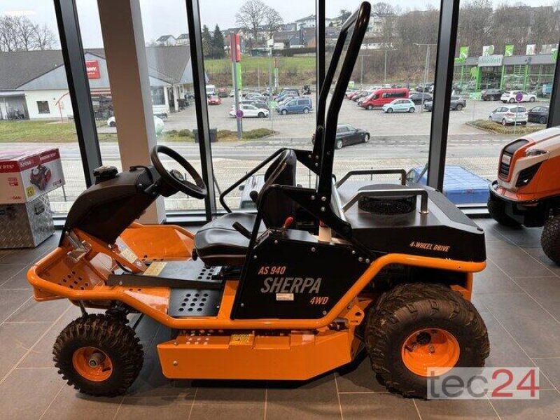 Rasenmäher of the type AS-Motor AS 940 Sherpa 4WD, Ausstellungsmaschine in Wipperfürth