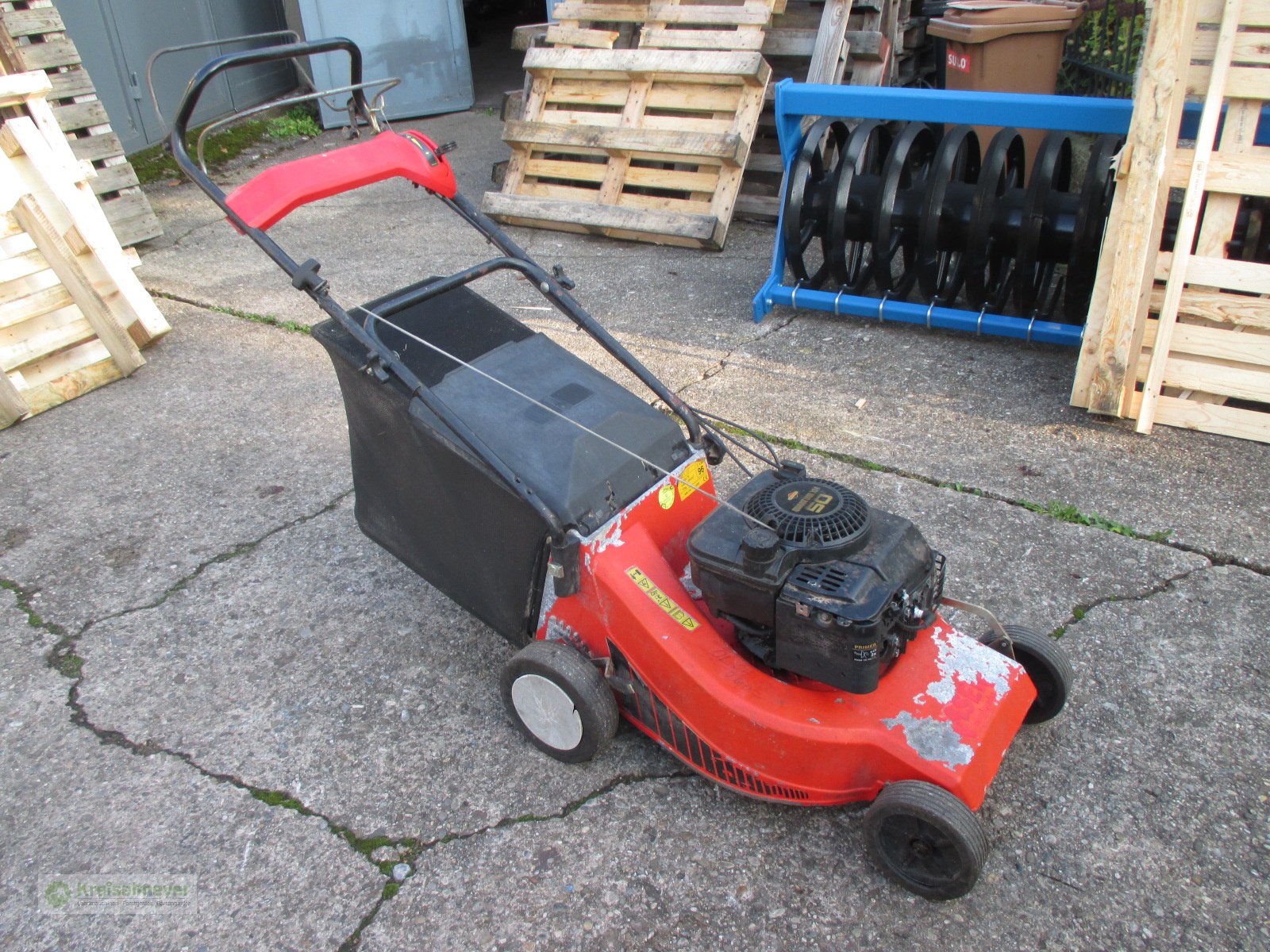 Rasenmäher des Typs Castelgarden PA 504 TR Alugehäuse Radantrieb, Gebrauchtmaschine in Feuchtwangen (Bild 1)